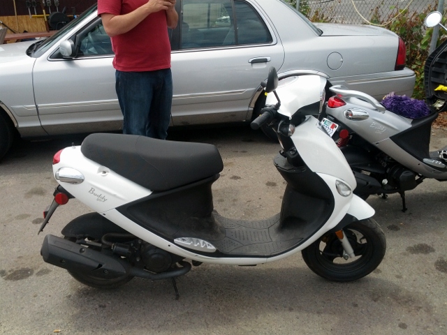 Stolen white buddy right side (640x480).jpg