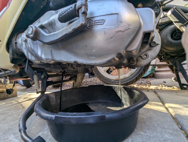 Gear oil looked good. Engine oil, not so much.