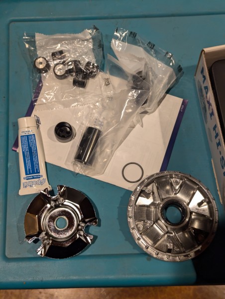 Assembling the variator.
